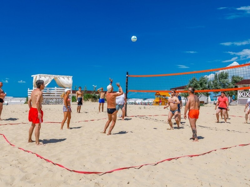 Спортивно-игровые площадки на пляже - Услуги и развлечения